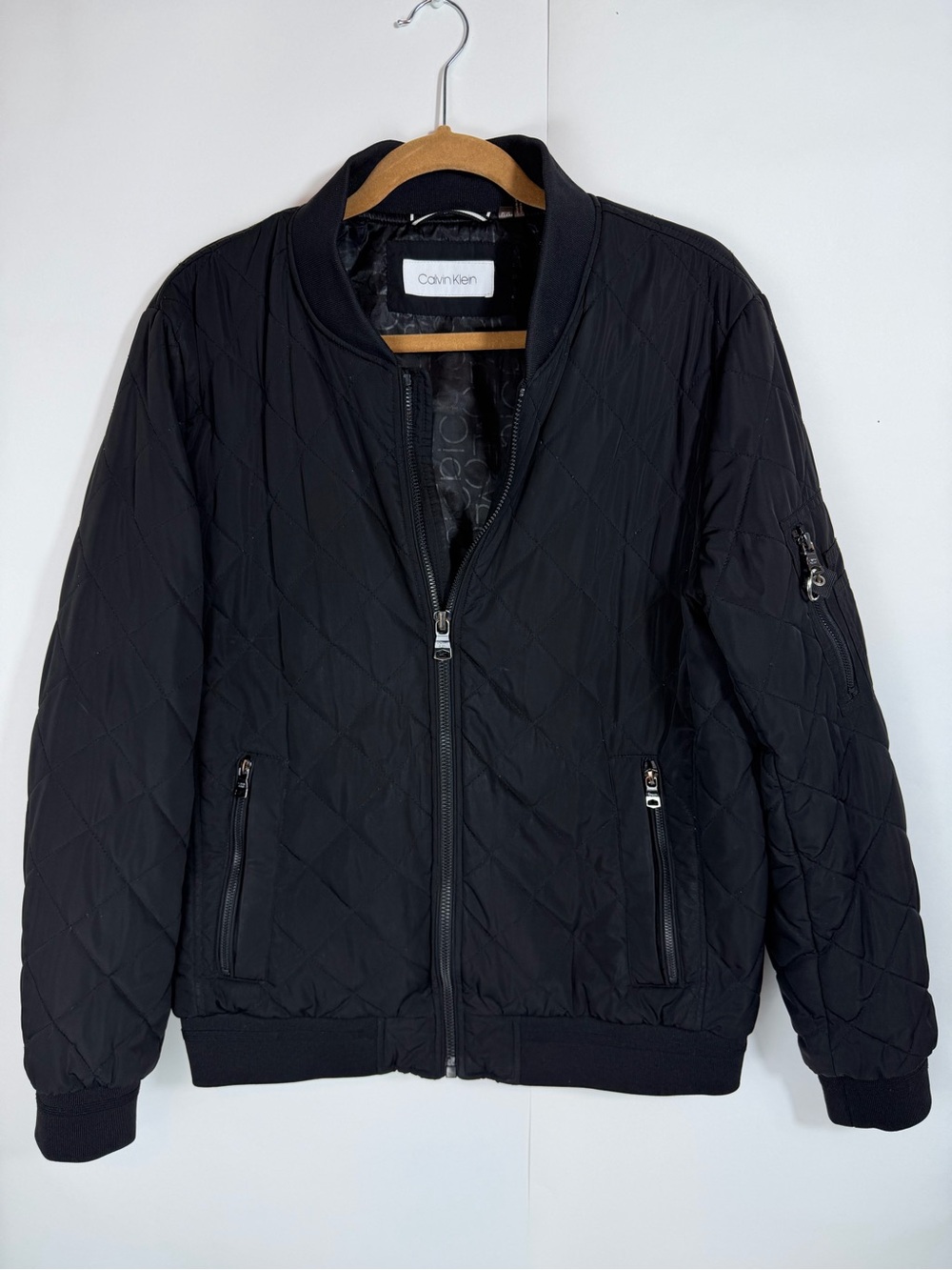 Calvin Klein Men's Diamond Quilted Flight Bomber Jacket Black Medium